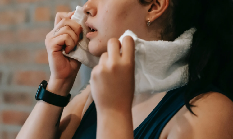 Odours from other people’s sweat may help treat mental health issues: Study