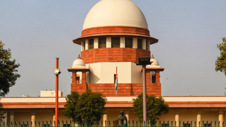‘Rs 3,300 crore loan’, SC stays Bombay HC order permitting UIL Chairperson to travel abroad