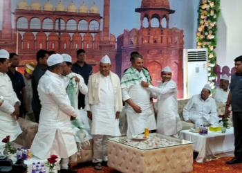 JD-U comes up with posters featuring Red Fort to hit back at BJP