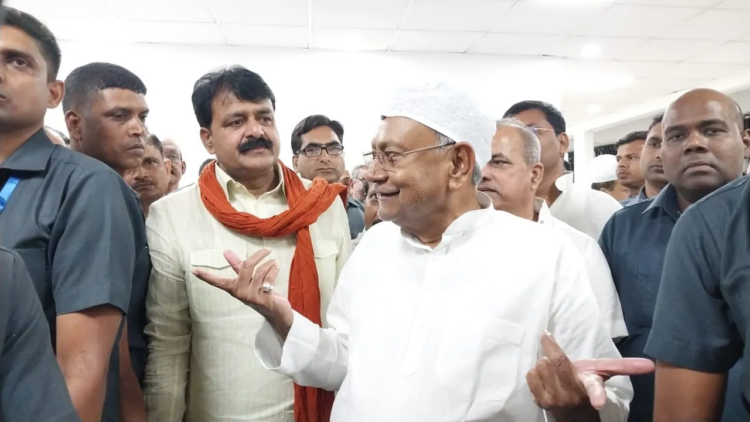Nitish Kumar says he regularly interacts with Mallikarjun Kharge