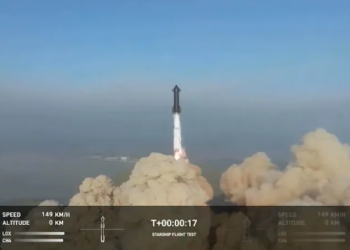 SpaceX’s giant Starship rocket explodes after launch