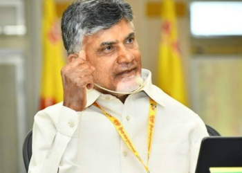 Chandrababu Naidu welcomes decision to withdraw Rs 2,000 notes