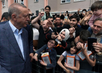 Turkey’s Erdogan receives presidential candidate’s support in election runoff