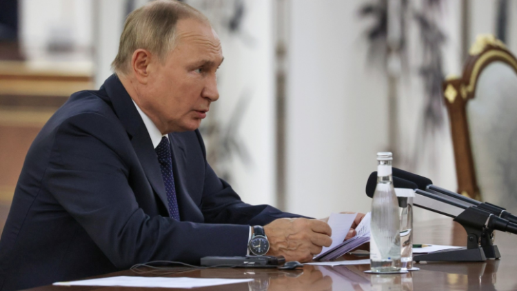 First batch of tactical nuclear weapons moved to Belarus: Putin