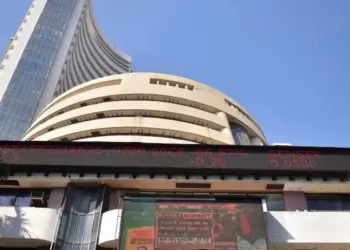 Foreign inflows drive Sensex to fresh all-time high