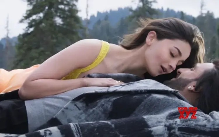 Alia Bhatt shot for ‘Tum Kya Mile’ 4 months after baby Raha’s delivery