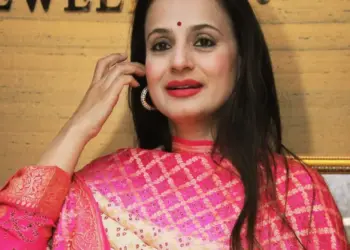 Ameesha says abiding love for her ‘Gadar’ character makes her ‘tear up’