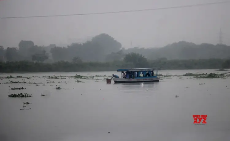 Delhi floods: Displaced woman dies of water infection, says family