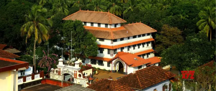 Rahul visits Arya Vaidya Sala Kottakkal for knee treatment: Sources