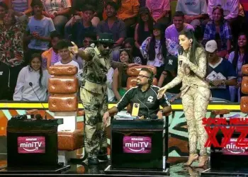 OMG! Remo Dsouza Throws A Glass Stand During Hip Hop India Semi-Finale, Know Why!