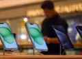 Mobile phone exports from India cross Rs 45,000 cr in April-Aug period, Apple leads