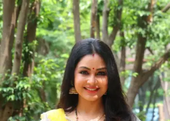 Shubhangi Atre recollects how her family used to host over 100 guests during Ganeshotsav