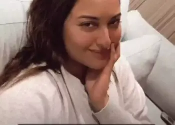 Sonakshi Sinha Reacts To The Viral Video Of Kajol