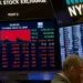US stocks rise as investors expect big turn of events this week