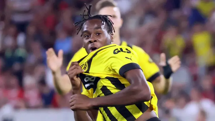 Jamie Bynoe-Gittens skips cricket and turns to football