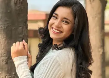 Actress Sumbul Touqeer to ring in New Year with her family