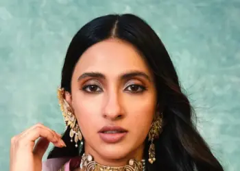 Akansha Kapoor returns to Mumbai to ring in New Year with family, friends