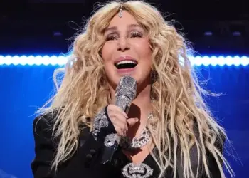 Cher confirms she’s set for Glastonbury’s Legends slot