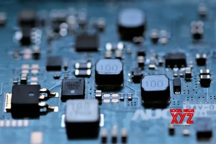 Global chip market to recover in 2024 with 20% annual growth