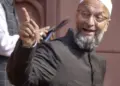 Owaisi finds fault with shifting of HC from old Hyderabad