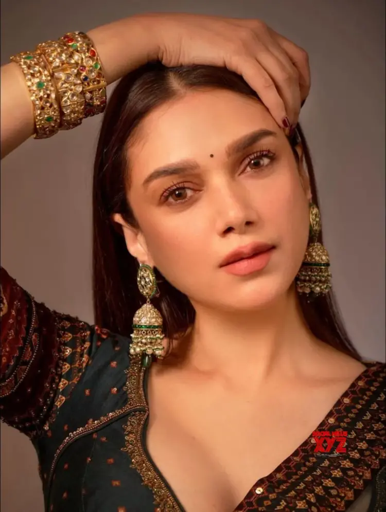 Aditi Rao Hydari shares tale of her favourite little black ‘bottu’
