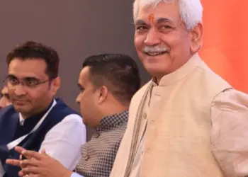 J&K inks MoUs worth Rs 3,000 crore at Vibrant Gujarat Global Summit