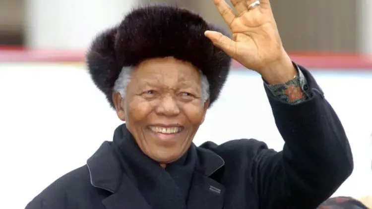 South Africa seeks to prevent auction of Nelson Mandela items