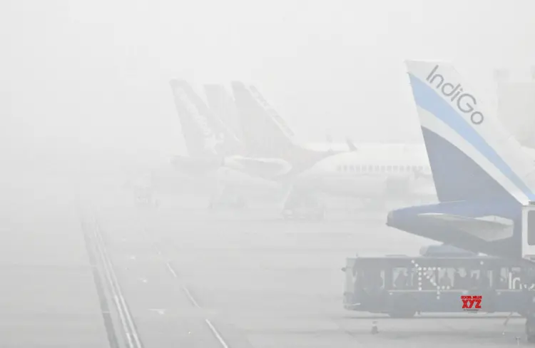 SpiceJet urges travellers to check flight status due to low visibility