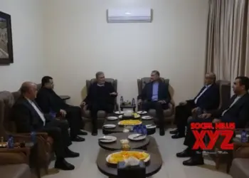 Iranian FM discusses Gaza situation with Palestinian resistance group leaders