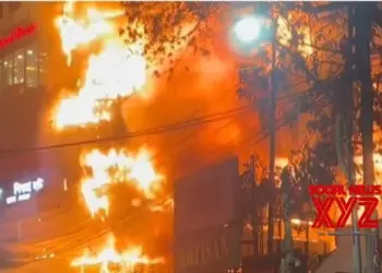 43 killed in fire in Dhaka restaurant