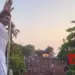 https://www.newsedge360.com/srk-son-abram-greet-sea-of-fans-outside-mannat-may-allah-bless-us-all-with-love/