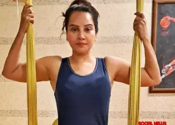 Books as makeshift blocks, chairs for seated postures – Geetanjali Mishra on her yoga props