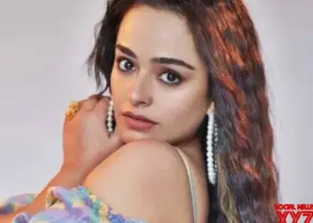 Yoga helped actress Apoorva Arora relieve PCOD symptoms