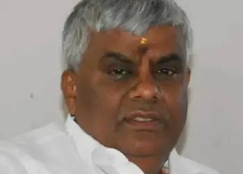 Hang my son if he has committed any crime: Prajwal Revanna’s father