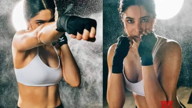 Sharvari sets major fitness goals with her Monday motivation post