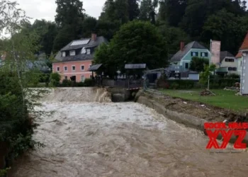 Heavy rainfall causes flooding, traffic disruptions in Austria