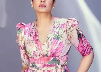 Raveena Tandon recalls how she changed outfits in three seconds for ‘Shehar Ki Ladki’