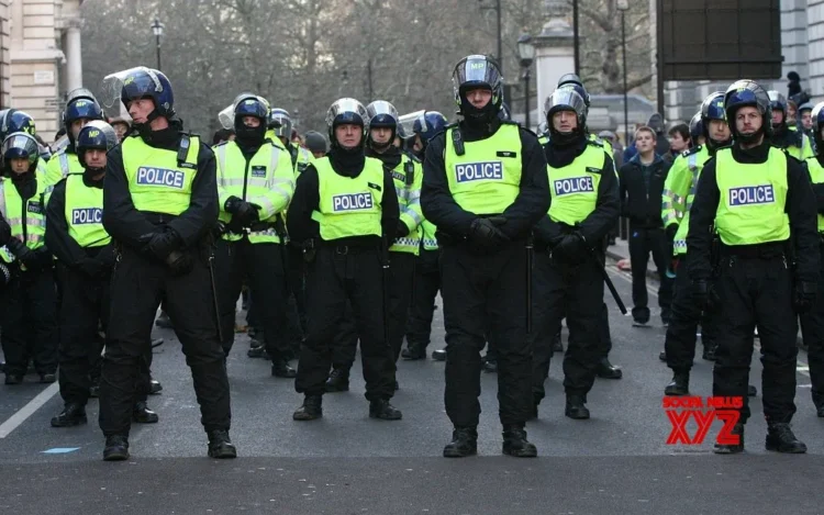 UK Police arrest 1,000 people following riots