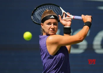 US Open: Muchova battles past health issues, Haddad Maia to reach second straight semis