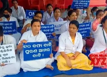 Nursing staff across Odisha to continue strike as talks with govt fail