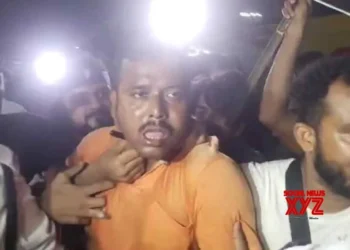 RG Kar tragedy: ‘Drunk’ youth arrested for misbehaving with women protesters