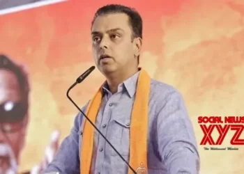 Deora takes swipe at Cong, Aaditya Thackeray as Telangana CM accepts Adani donation