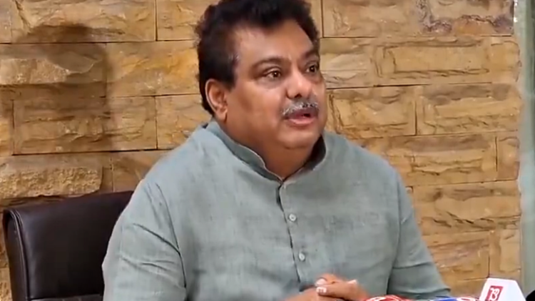 Out of 1,200 acres land, only 11 acres belongs to Waqf in Vijayapura: K’taka Minister