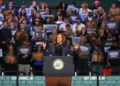 Harris does not mention Trump in final pitch to Michigan voters
