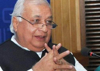 Bihar Guv Arif Mohammad Khan visits Lalu Prasad’s residence on New Year day