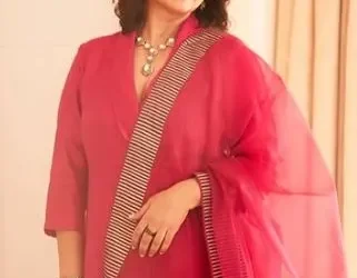 Neetu Kapoor reveals secret to glowing skin in her 60s