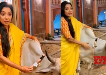 Rupali Ganguly pledges to protect ‘Gauvansh’ on Republic Day