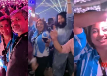 Shreya Ghoshal attends Coldplay’s gig with ‘70+ year old dad’, hubby Shiladitya