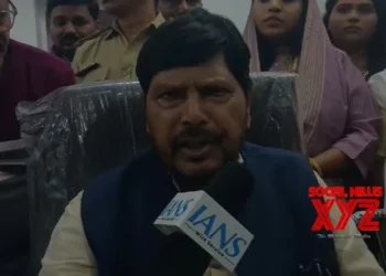 Union Minister Ramdas Athawale slams Kejriwal for ‘failed’ poll promises in Delhi