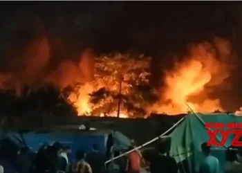 Fire breaks out near Film City gate in Mumbai’s Goregaon, no injuries reported